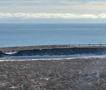 Condo Townhouse For Lease | E9039046 - Photo 4