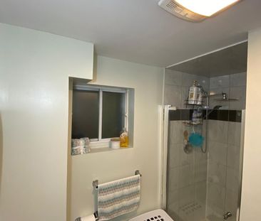 For Lease - 7 Greening Avenue, Hamilton, Ontario - Photo 5