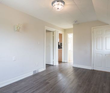 For Lease - 52 Wellington Street Unit# Upper, Brampton, Ontario - Photo 6
