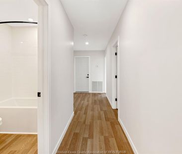 For Lease - 836 PILLETTE Unit# B, Windsor, Ontario - Photo 2