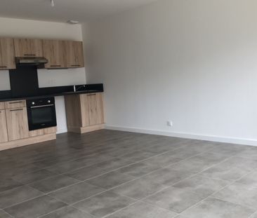 Location Maison 5 pièces 113m² LE RHEU 35650 - Photo 2
