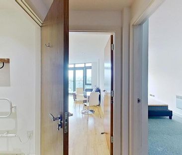 1 bedroom flat to rent - Photo 6