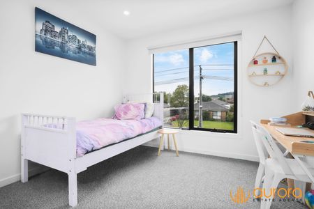 17B Sylvia Road, Beaconsfield VIC 3807 - House For Rent | Domain - Photo 5