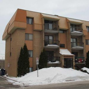 Logement à louer Laval - Photo 2