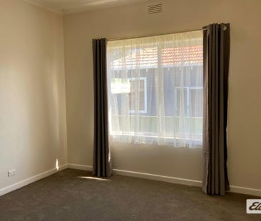 Central location on a large block - Photo 4