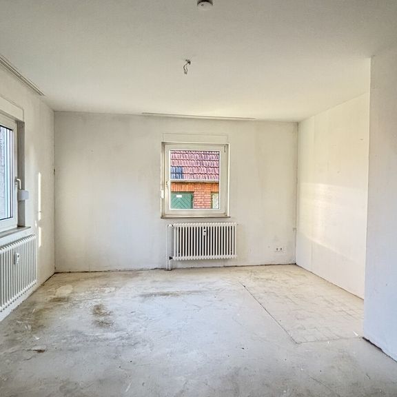 Glückaufstraße 24, 47506 Neukirchen-Vluyn - Foto 1