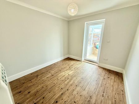 2 bedroom house to rent - Photo 2