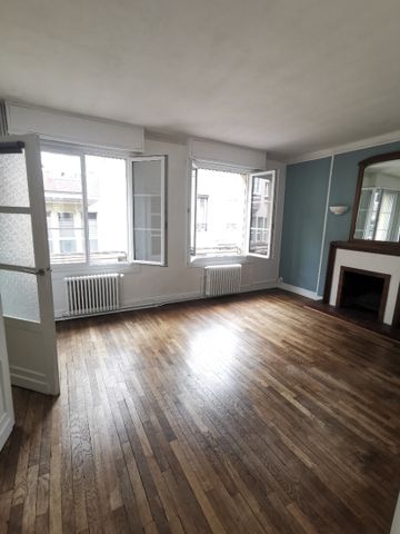 Location Appartement 3 pièces 75m² - Photo 2