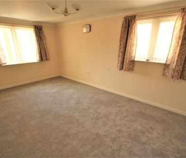 Harefield Road, Uxbridge, UB8 - Photo 4