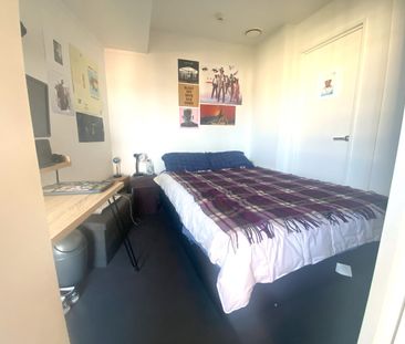 Furnished 2 bedroom in Soho - Photo 4