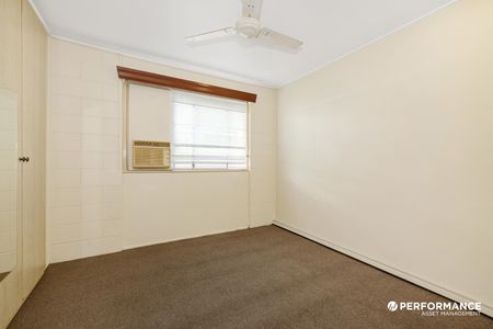 1/34 Wandella Cres Cranbrook, Cranbrook QLD 4814 - House For Rent - $360 | Domain - Photo 4