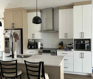 Magnifique 6 1/2 - IDEAL POUR FAMILLE - Quartier calme - Photo 2