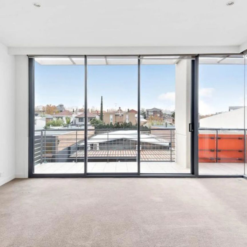 The best spacious apartments come in two's 2B/2B/2CP! - Photo 1