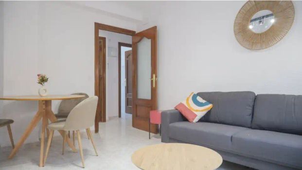 Piso de alquiler en Almendrales - Photo 1