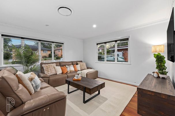 7 Dalgety Street, Mount Gravatt East QLD 4122 - House For Rent | Domain - Photo 1