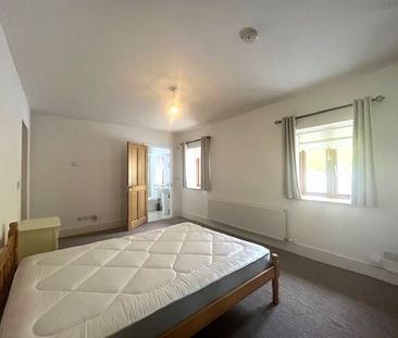 Grants Cottage, Bohernabreena, Co. Dublin - Photo 4