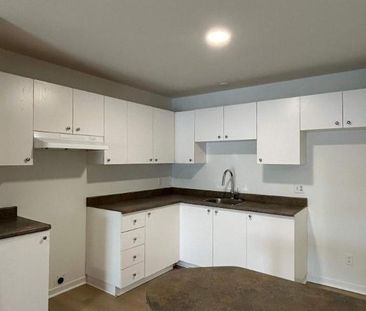 1 CH - 1 SDB - Saint-Charles-Borromée - $1,199 /mo - Photo 3