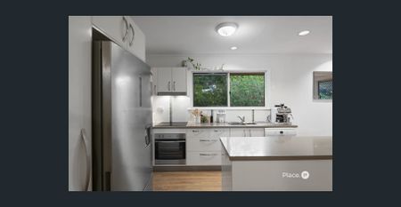 Tranquil Cul-De-Sac Retreat! - Photo 2