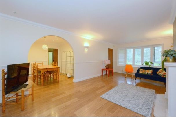 27, Kenton Drive, Off Laundry Lane, Shrewsbury, SY2 6TH - Photo 1