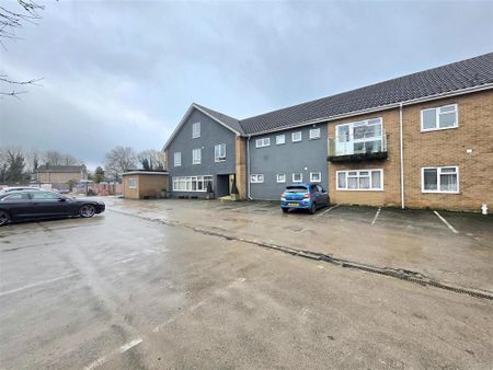 1 bedroom flat to rent - Photo 5