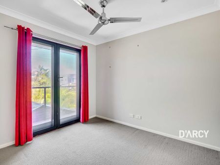 24 CANBERRA DR - Photo 2