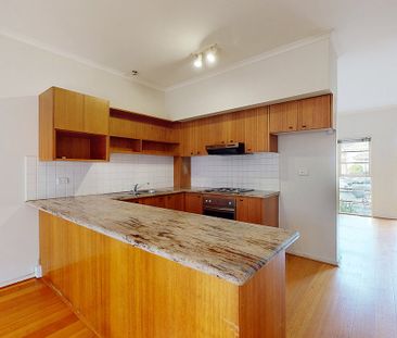 2/78 Auburn Road, Hawthorn - Photo 1