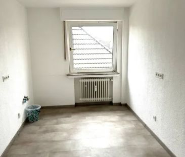 Modernisierte und moderne 3 Zimmer Wohnung mit Garage direkt am Vik... - Photo 5