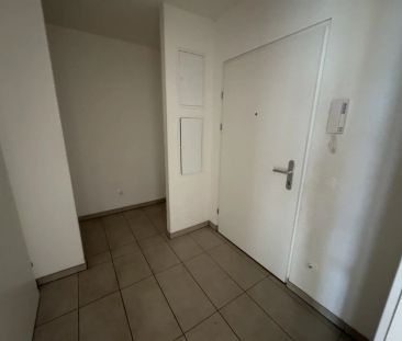 Günstige 2 Zimmerwohnung mit ruhigem Balkon in en Innenhof! Unbefri... - Photo 3
