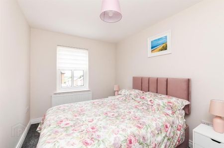 113 Ballyveigh Crescent, Antrim, BT41 2FL - Photo 4