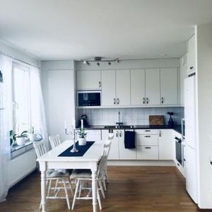 Fullutrustad 2:a med förråd - Foto 2