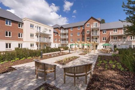 Shackleton Place, Bath Road, Devizes, Wiltshire, SN10 - Photo 4