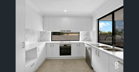 Ultra Modern Townhouse is Small Complex! - Photo 4