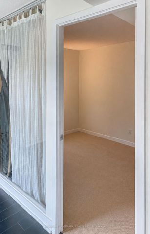 For Lease - 10 Capreol Court Unit# 828, Toronto, Ontario - Photo 3