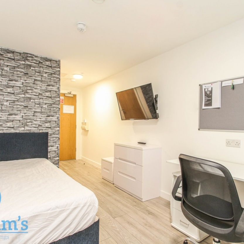 1 bed Studio for Rent - Photo 1