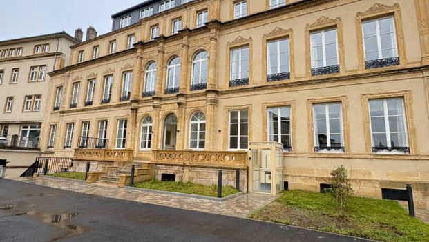 F2 neuf - jardin - parking - Photo 1