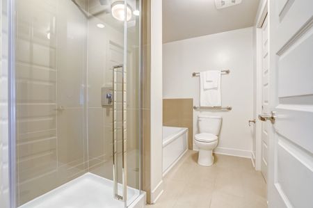 460 St-Laurent blvd, Vanier North, Ottawa, ON - Photo 3