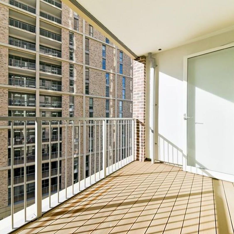 Property to rent in Canning Town, London, E16 - Photo 1