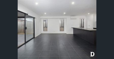 Modern 4-Bedroom Family Home with Study, Double Garage & Alfresco Prime Clyde North Location - Photo 3