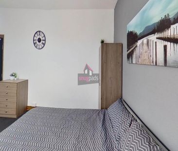 1 bedroom in a house share to rent - Photo 6