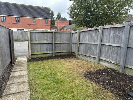 2 bedroom townhouse to rent - Photo 5