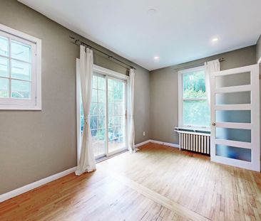 For Lease - 149 Worsley Street, Barrie, Ontario - Photo 1