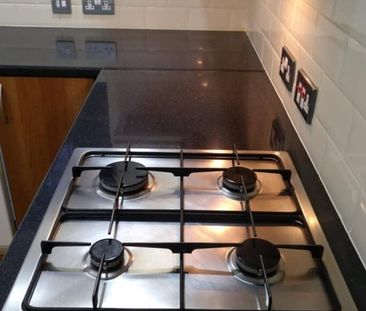 2 Bed Flat, Avington Court, SE1 - Photo 1