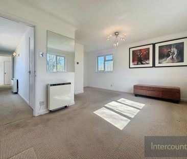 Little Walden, CB10, Saffron Walden - Photo 1