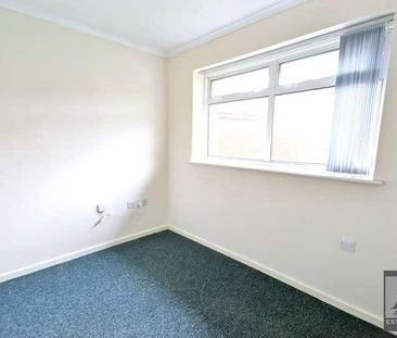 Ashbury Drive, BS22 - Photo 3