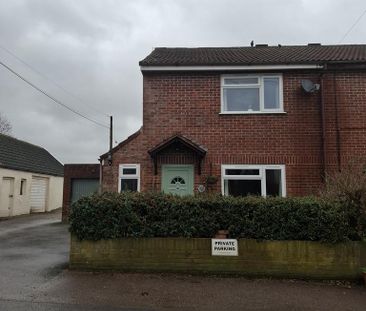 2 bedroom semi-detached house to rent - Photo 5