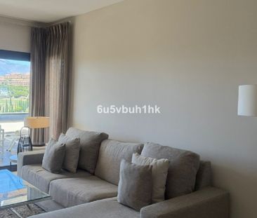 3 Bedroom Apartment For Rent in Los Flamingos, Málaga - Photo 2