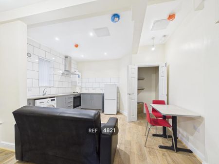 1 bedroom flat to rent - Photo 5