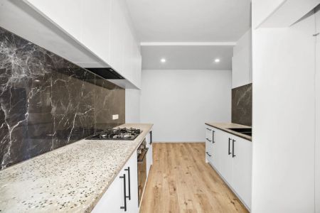 Modern Two Bedroom Unit on the Broadway - Photo 2