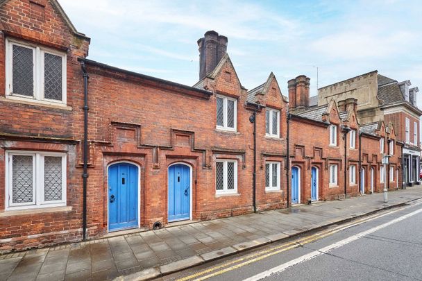 1 bedroom maisonette to rent Dame Alice Street, Bedford, Bedfordshire, MK40 - Photo 1