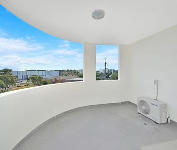Beautiful 2 Bedroom Apartment - Photo 5